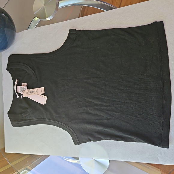 Victoria secret crop top - Picture 2 of 7